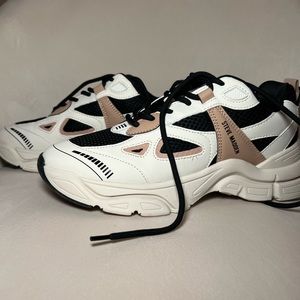 Steve Madden mixed neutral sneakers